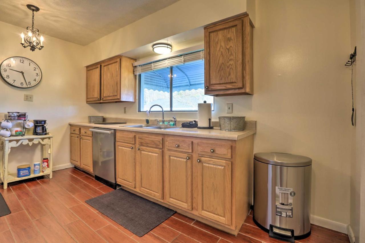 Charming East Bernstadt Retreat Less Than 6 Acre Farm! Εξωτερικό φωτογραφία
